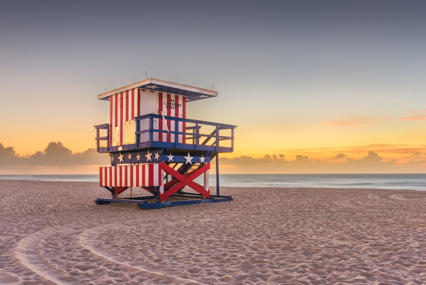 miami-beach-florida-usa-sunrise-and-life-guard-t-2021-08-26-18-13-14-utc
